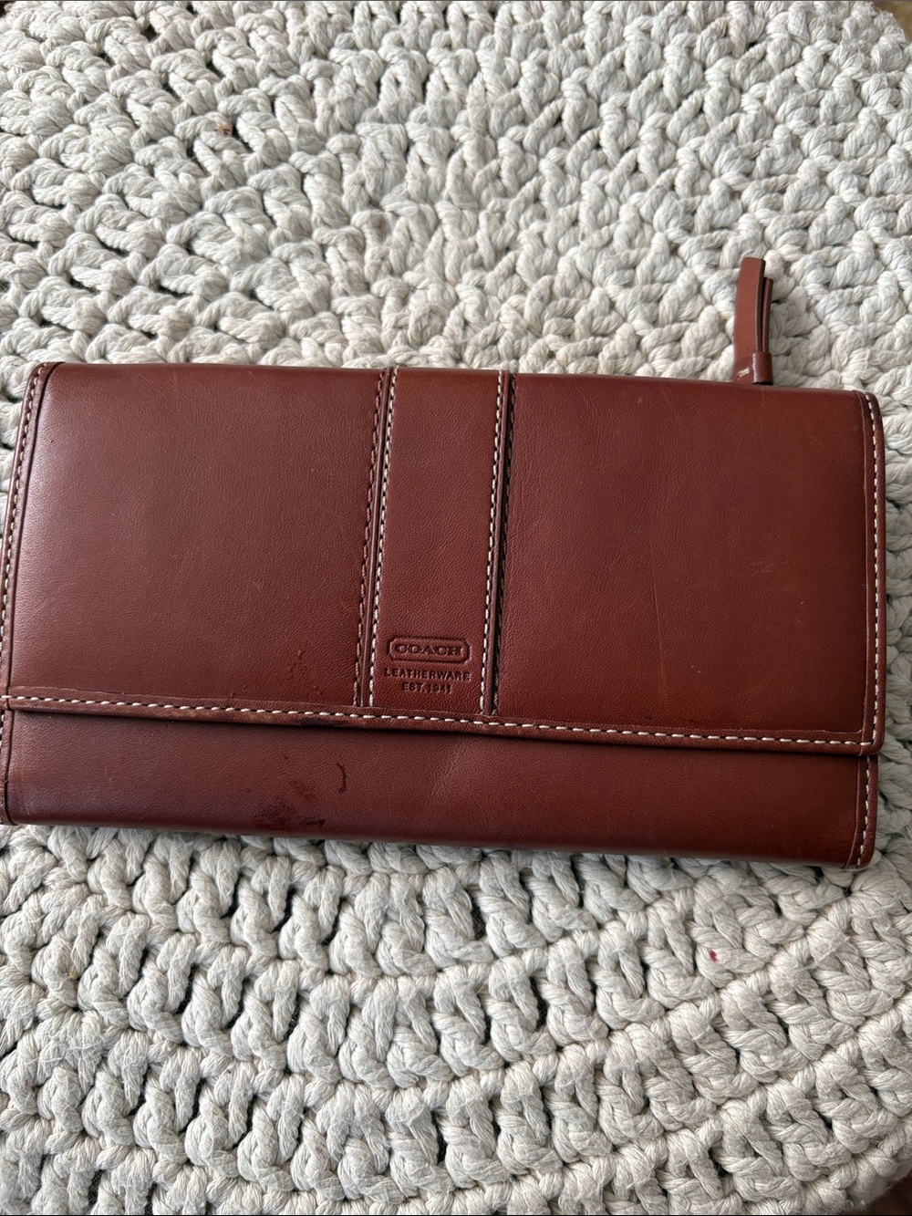 Coach Brown Leather Zip Wallet Clutch